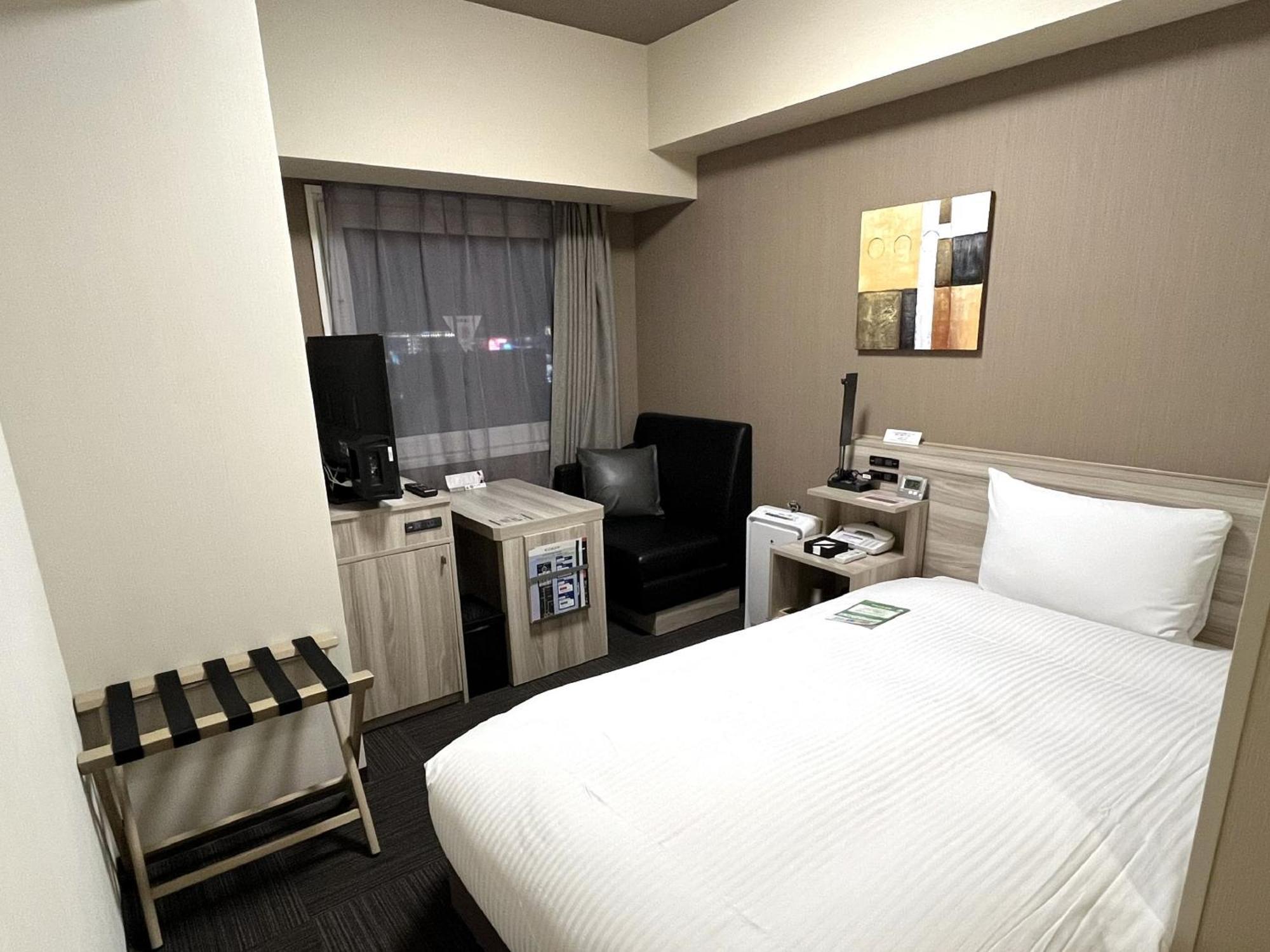 Hotel Route Inn Takamatsu Yashima Bagian luar foto