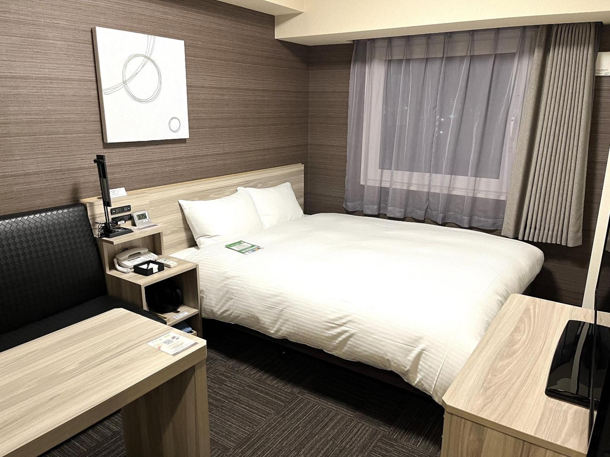 Hotel Route Inn Takamatsu Yashima Bagian luar foto